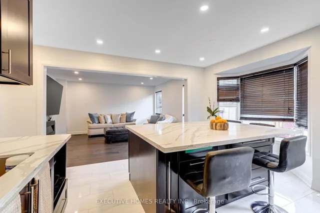 Additional image 14 of 830 Fourth Line