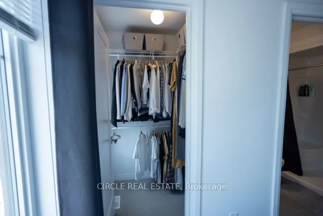 Additional image 13 of 4 Could Lane