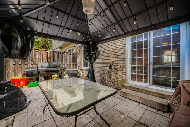 Additional image 28 of 2228 Upper Middle Rd Unit 3