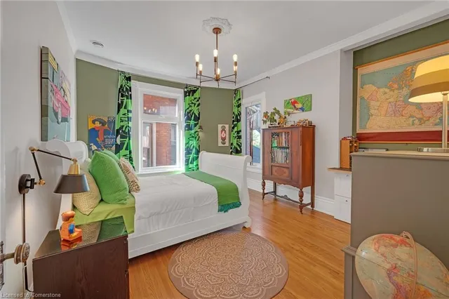 Additional image 24 of 114 Aberdeen Ave