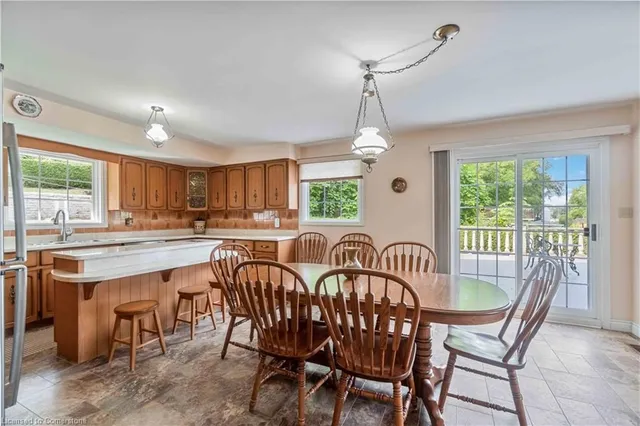 Additional image 13 of 80 Margaret Ave