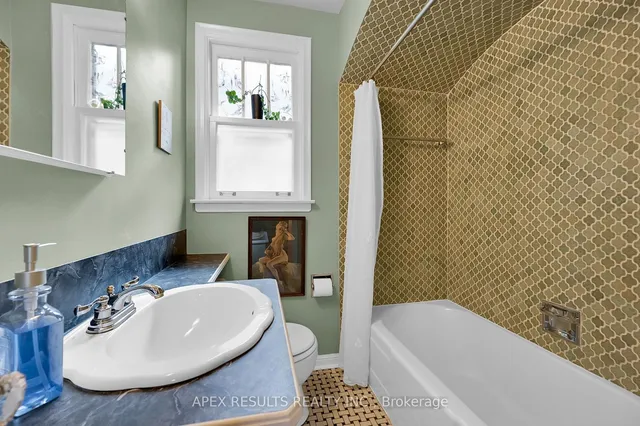 Additional image 19 of 360 Guelph Line