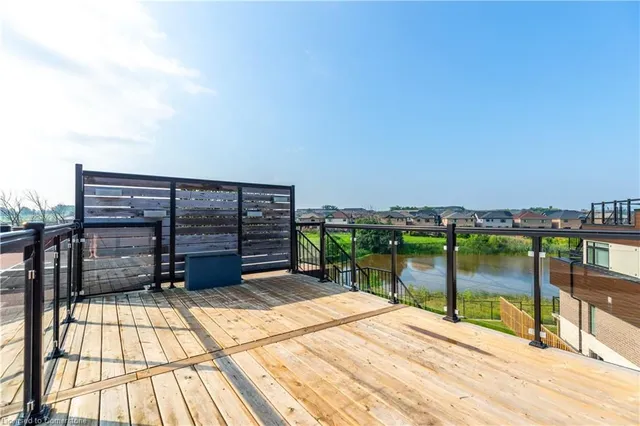 Additional image 30 of 35 Midhurst Heights Unit 7