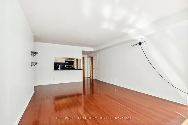 Additional image 14 of 77 Harbour Sq Unit 406