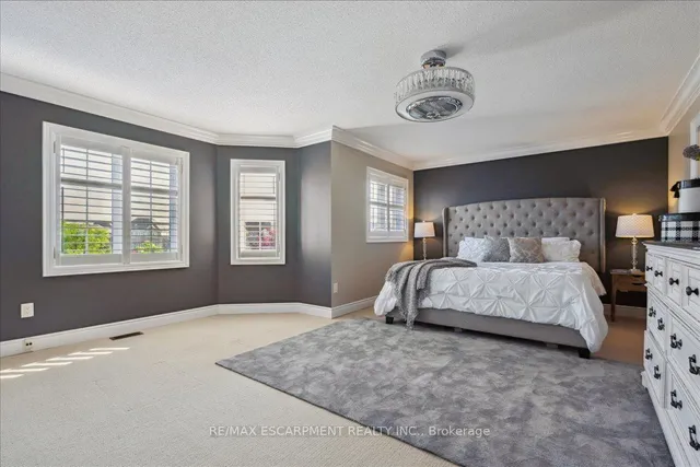 Additional image 16 of 320 Wrigglesworth Cres