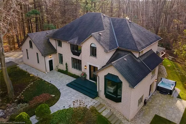 Additional image 3 of 18 Elder Cres