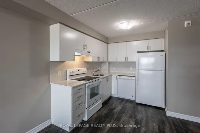 Additional image 9 of 716 Main St Unit 1003