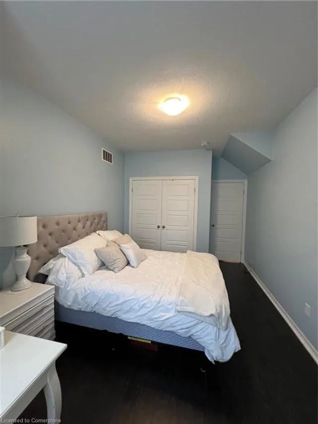 Additional image 11 of 290 Barton St Unit 27