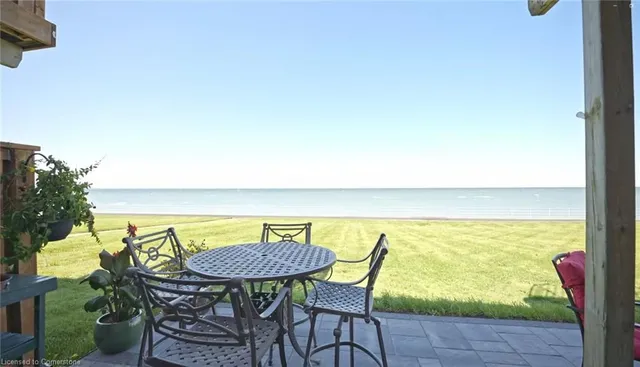 Additional image 18 of 515 North Service Rd Unit 23