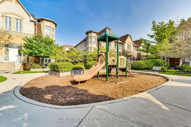 Additional image 8 of 38 Gibson Ave Unit 13