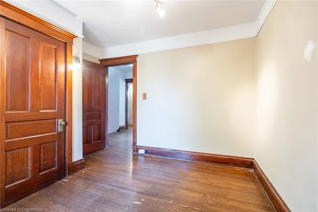 Additional image 22 of 26 Ontario Ave