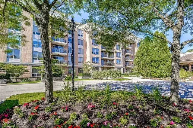 Additional image 38 of 100 Burloak Dr Unit 1310