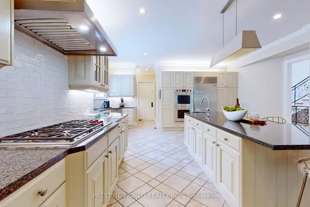 Additional image 12 of 37 Rollscourt Dr