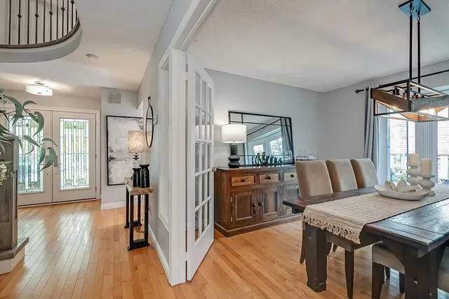 Additional image 9 of 2129 WINDING Way