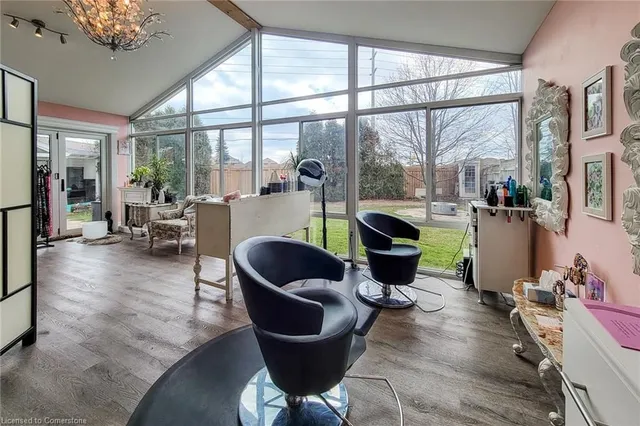 Additional image 19 of 20 Pentland Rd