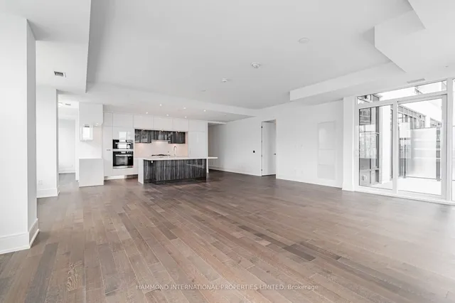 Additional image 13 of 455 Wellington St Unit 708