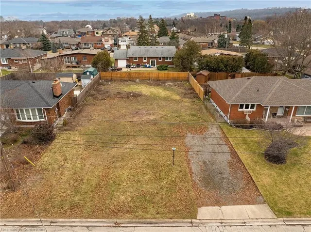 Additional image 10 of 22 Alpine Ave