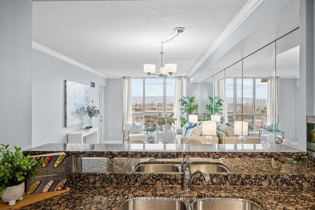 Additional image 13 of 442 Maple Ave Unit 1103