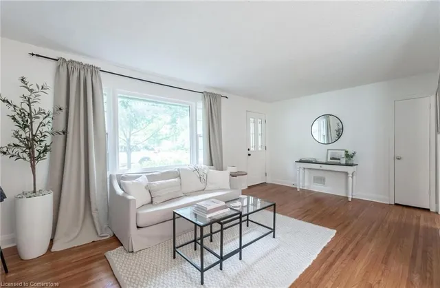 Additional image 19 of 31 Academy St