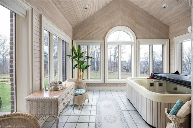 Additional image 33 of 75 Ridge Rd