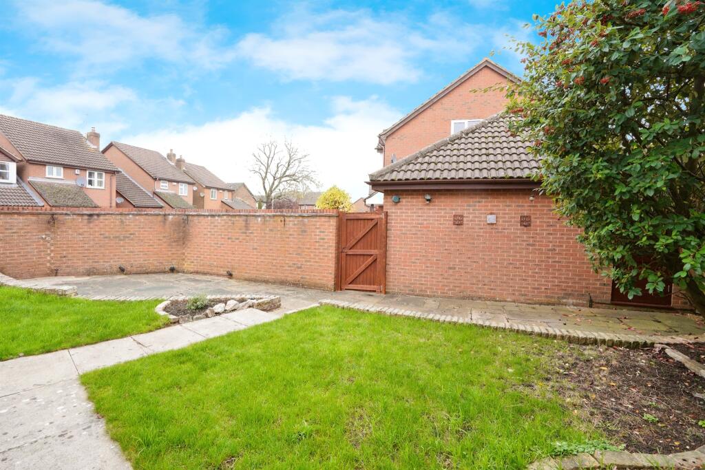 Additional image 16 of Bewdley Close, Harpenden