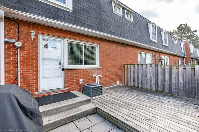 Additional image 31 of 211 Lake Ave