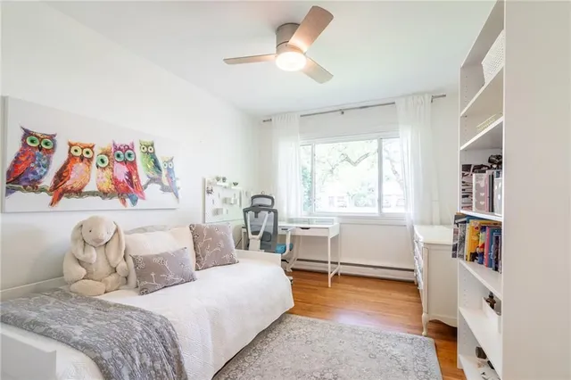 Additional image 10 of 702 KING Rd