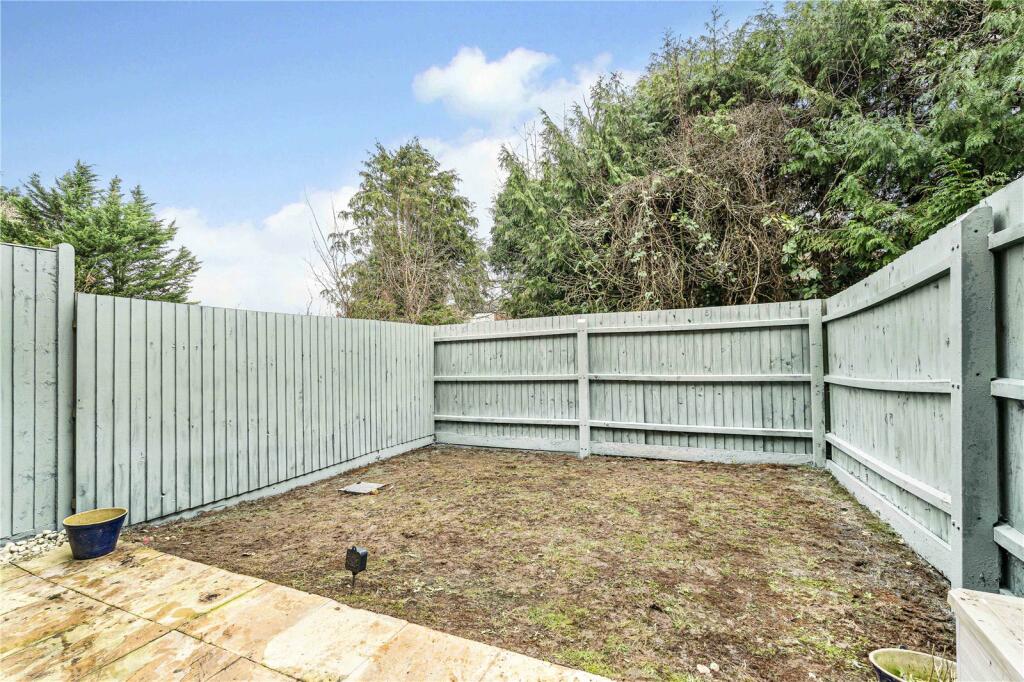 Additional image 16 of Green Close, Brookmans Park, Hertfordshire, AL9