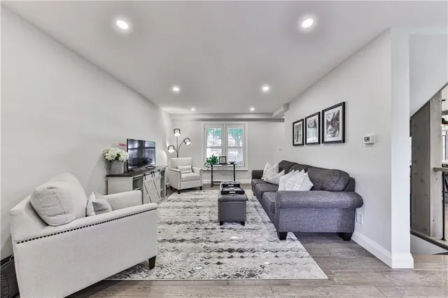 Additional image 7 of 668 CHERRYWOOD Dr