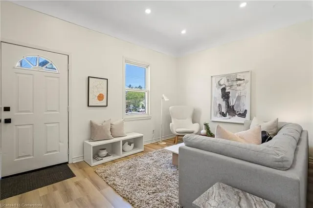 Additional image 3 of 180 Wood St