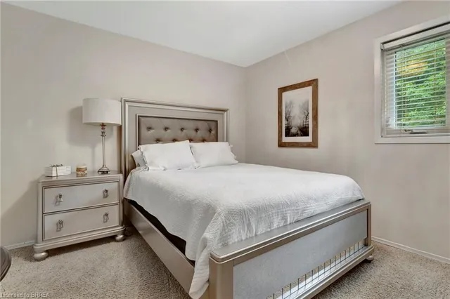 Additional image 20 of 3976 Powerline Rd