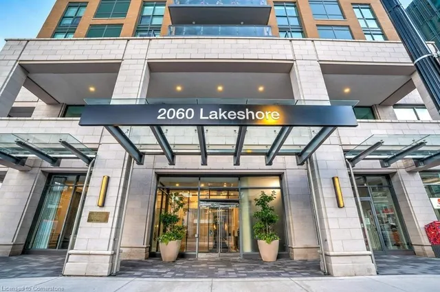 2060 Lakeshore Rd Unit 1201