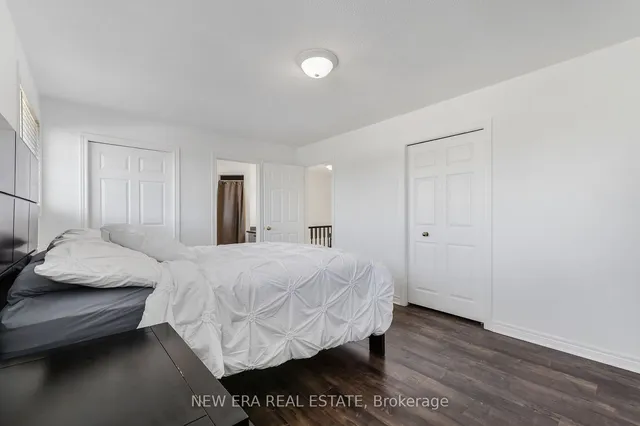 Additional image 24 of 2911 Addison St