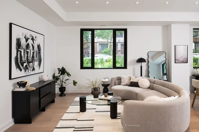 1 Strathgowan Ave Unit 104