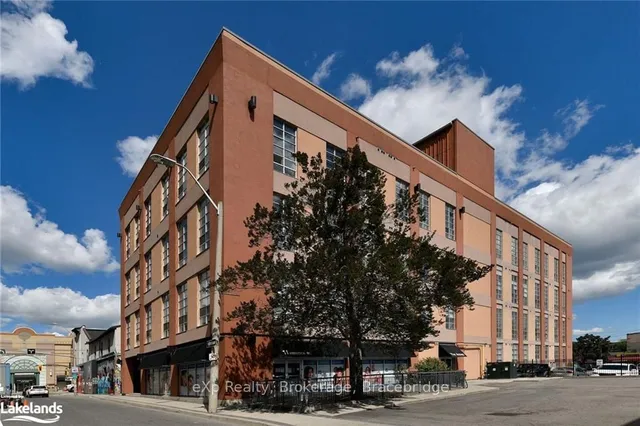 11 REBECCA St Unit 204