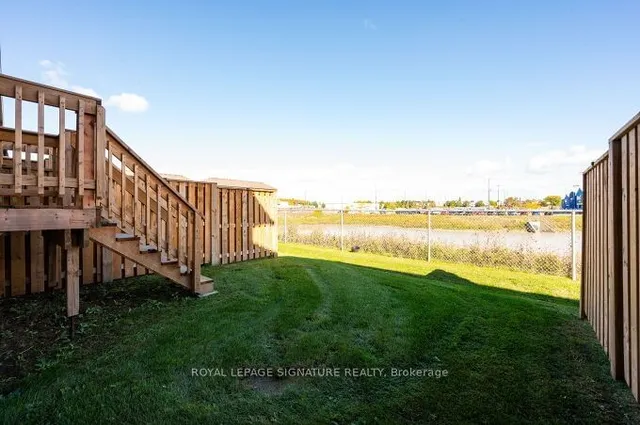 Additional image 34 of 114 Laguna Village Cres