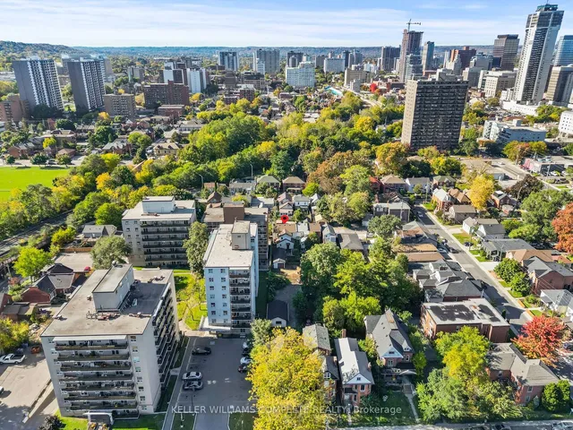 Additional image 37 of 11 FORD St