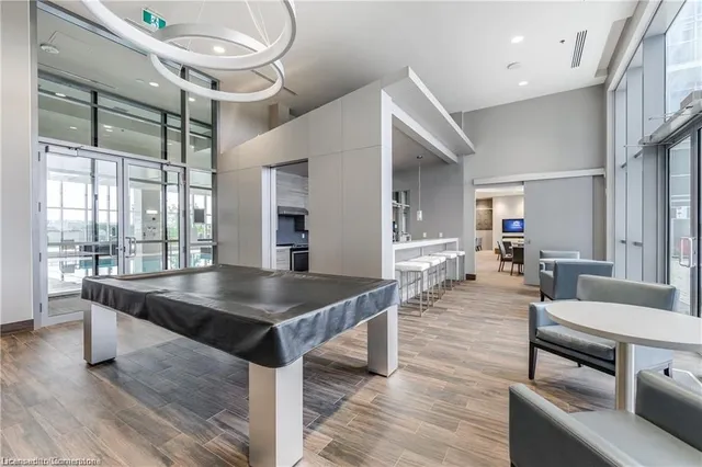 Additional image 38 of 2087 Fairview St Unit 1808