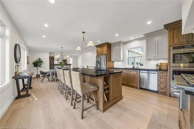 Additional image 11 of 73 Valley Rd