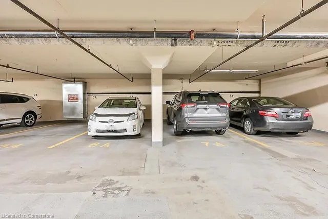 Additional image 35 of 3000 Creekside Dr Unit 601