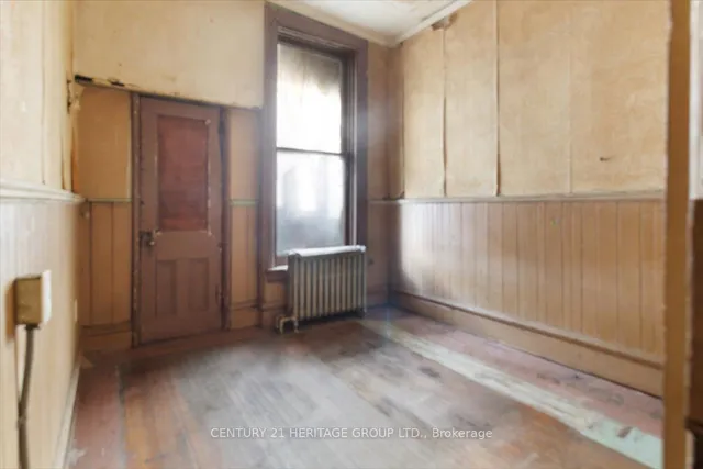 Additional image 22 of 143 Catharine St