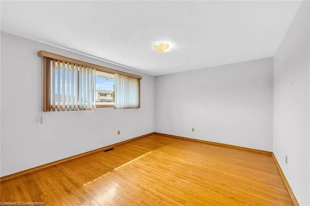 Additional image 17 of 48 Crawford Dr