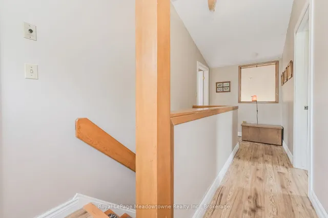 Additional image 28 of 8633 30 SIDEROAD