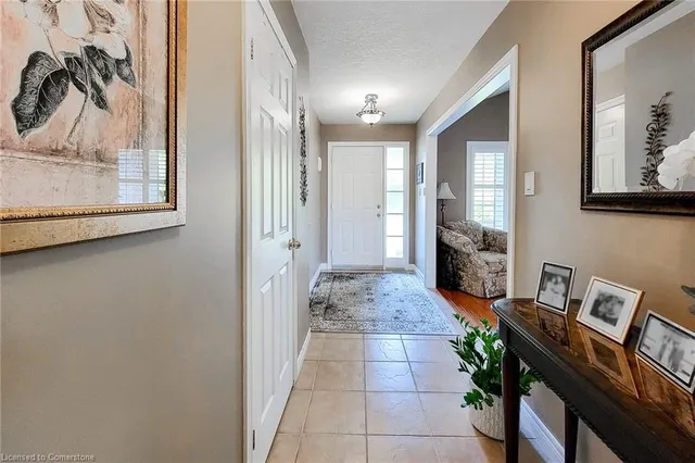 Additional image 5 of 2 Hampshire Pl