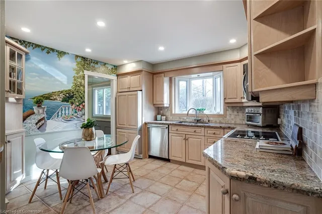 Additional image 15 of 25 Terrace Dr