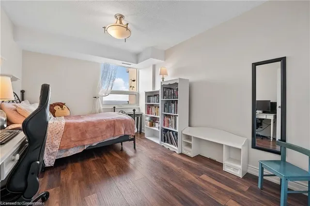 Additional image 32 of 500 Green Rd Unit 1414