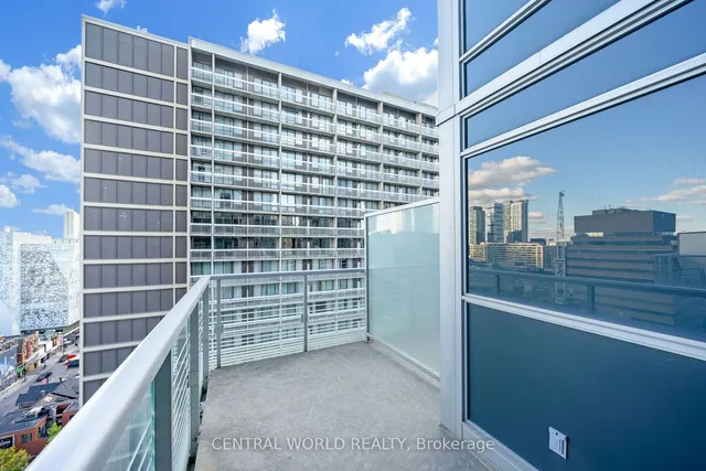 Additional image 12 of 386 Yonge St Unit 1113