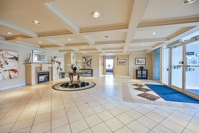 Additional image 41 of 3000 Creekside Dr Unit 601