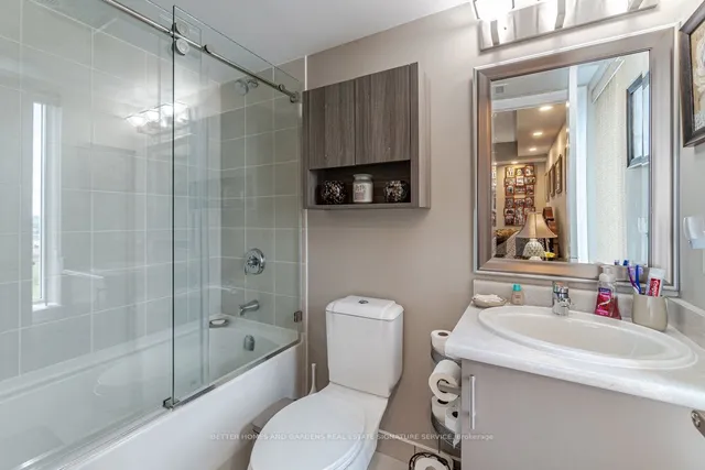 Additional image 12 of 716 Main St Unit 911