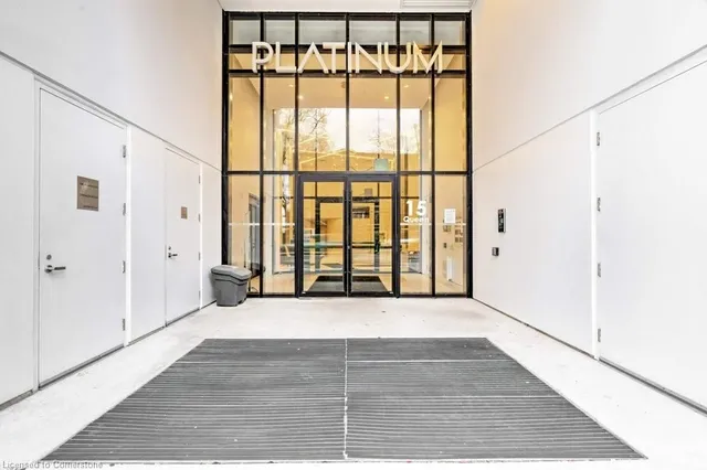 Additional image 3 of 15 Queen St Unit 812